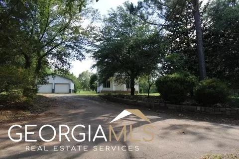 265 Dean Rd, Barnesville, GA 30204 photo 2