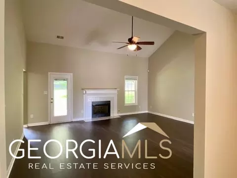 215 Thorne Wood Ln, Hampton, GA 30228 photo 7
