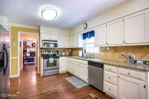 115 View Pointe Dr, Lagrange, GA 30241 photo 7