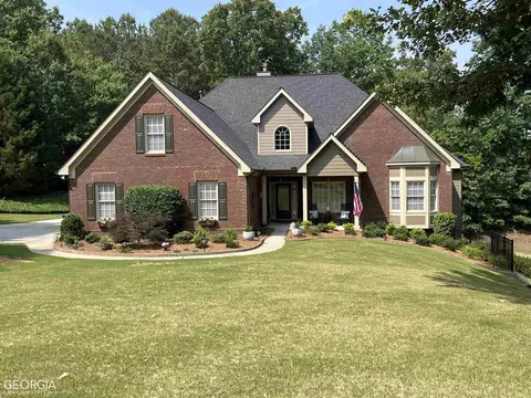 2675 White Rock Dr, Buford, GA 30519