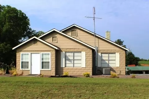 2947 Us Highway 441, Irwinton, GA 31042