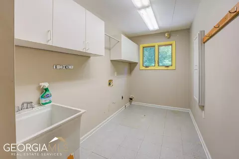 1370 E Brandy Shls SE, Conyers, GA 30013 photo 33