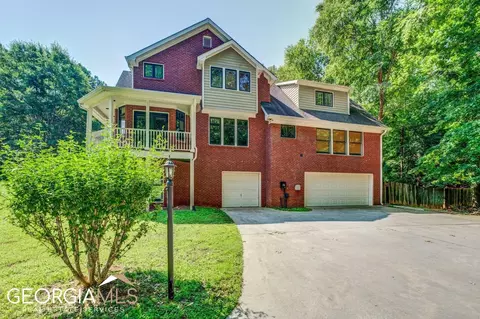 1370 E Brandy Shls SE, Conyers, GA 30013 photo 3