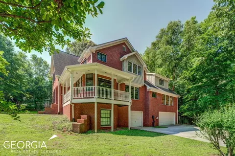 1370 E Brandy Shls SE, Conyers, GA 30013 photo 4