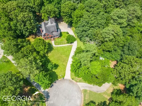 1370 E Brandy Shls SE, Conyers, GA 30013 photo 5