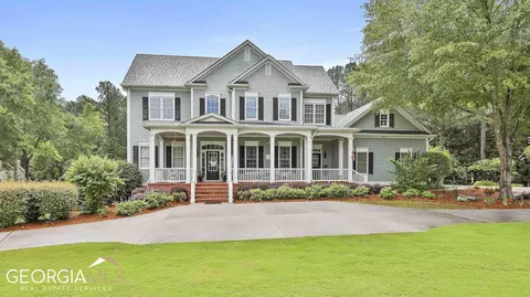 135 Compton Dr, Fayetteville, GA 30215