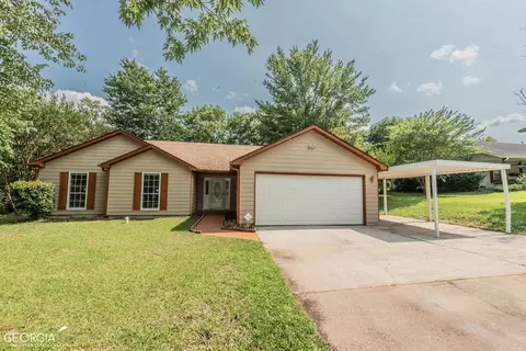 529 Flint Ridge Ct, Jonesboro, GA 30238