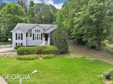 1890 Mcconnell Rd, Grayson, GA 30017 photo 3