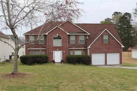 9428 Waters Edge Dr, Jonesboro, GA 30236