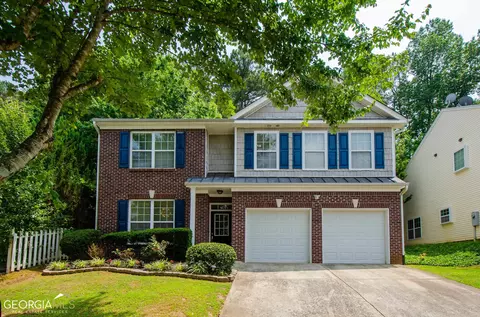 275 Wildcat Lake Dr, Lawrenceville, GA 30043