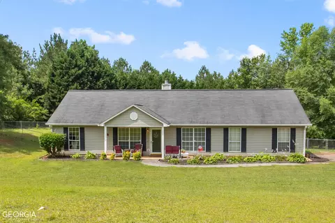 608 Selfridge Rd, Mcdonough, GA 30252