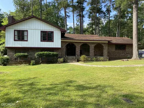 1674 Cardinal Rd, Milledgeville, GA 31061