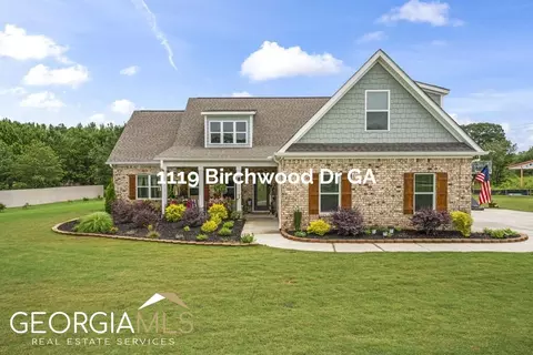 1119 Birchwood Dr, Griffin, GA 30224
