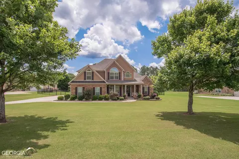 174 Walden Pond Way, Senoia, GA 30276