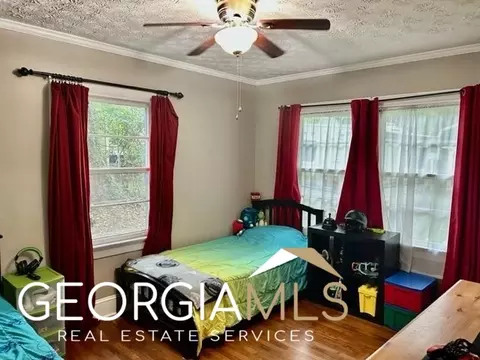 561 Crescent Rd, Griffin, GA 30224 photo 10