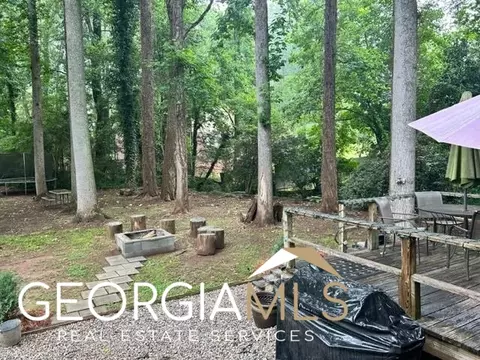 561 Crescent Rd, Griffin, GA 30224 photo 12