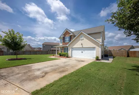 111 Derringer Ct, Byron, GA 31008 photo 4