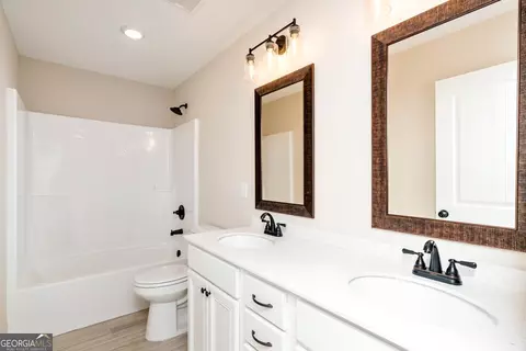 159 Red Tail Cir, Byron, GA 31008 photo 14