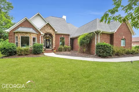 1244 E Hampton Dr, Statesboro, GA 30461