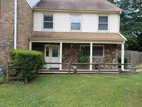 881 SW Baltimore Pl, Marietta, GA 30064
