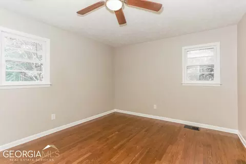 105 Sidney Dr, Griffin, GA 30223 photo 15