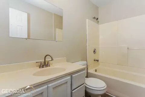 105 Sidney Dr, Griffin, GA 30223 photo 12