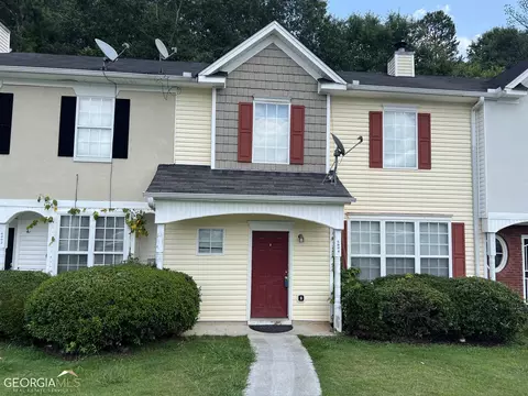 6094 Camden Forrest Cv, Riverdale, GA 30296