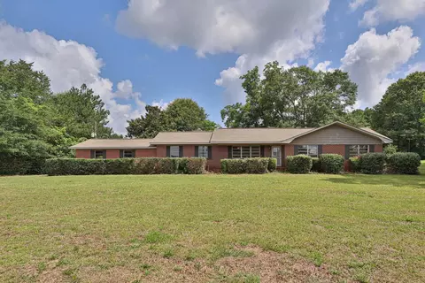 65771 Al 22 Hwy, Roanoke, AL 36274