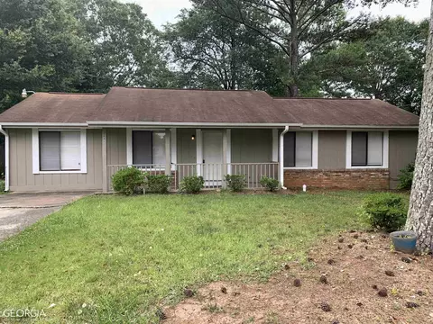 6682 Stone Ct, Rex, GA 30273 photo 3