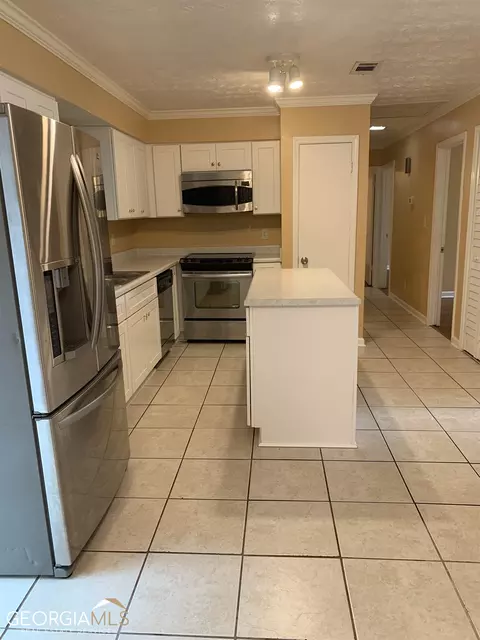 6682 Stone Ct, Rex, GA 30273 photo 18