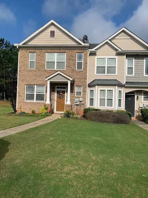 6407 Ellenwood Dr, Rex, GA 30273
