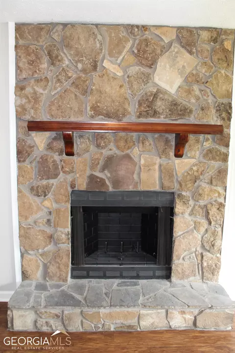 205 Brookcrest Dr, Lagrange, GA 30241 photo 4