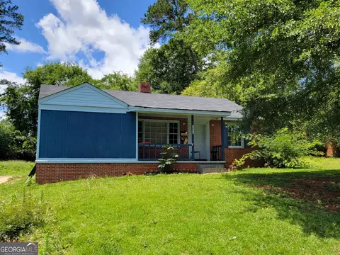 1972 Mallory Dr, Macon, GA 31201