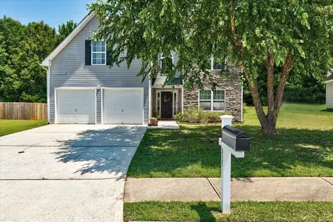 317 Stoneridge Trl, Hampton, GA 30228