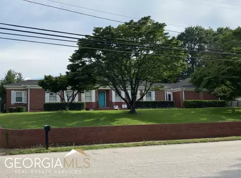711 N 18th St, Lanett, AL 36863