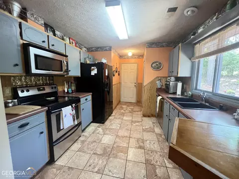 231 Cosby Dr, Lagrange, GA 30241 photo 8