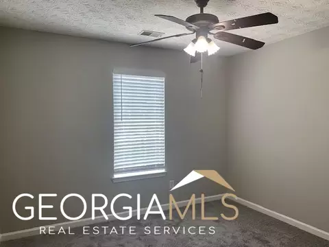 490 Corral Pass, Jackson, GA 30233 photo 8
