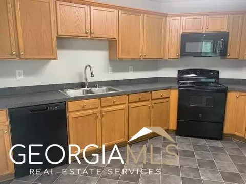 490 Corral Pass, Jackson, GA 30233 photo 5