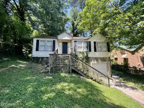 9 Roseway Cir, Rome, GA 30161