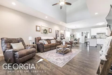 160 Pinehurst Ct, Dublin, GA 31021 photo 4