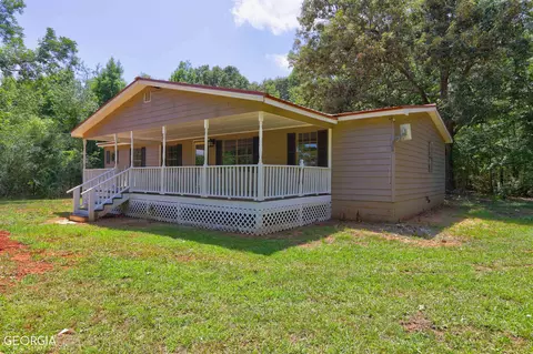 340 Crawford Rd, Barnesville, GA 30204 photo 2