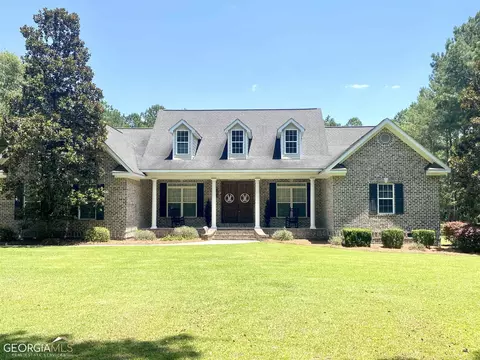 2098 Hood Rd, Statesboro, GA 30458