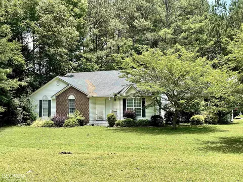 387 Hemphill Rd, Griffin, GA 30224