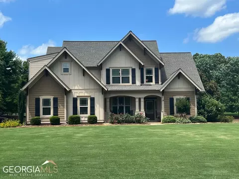 174 Bradshaw Farms Dr, Senoia, GA 30276