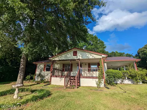 131 Skyland Dr E, Locust Grove, GA 30248