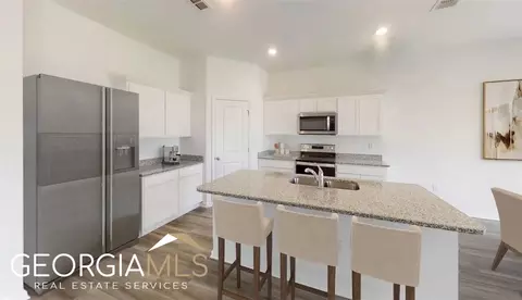 243 Hyde Park, Winder, GA 30680 photo 3