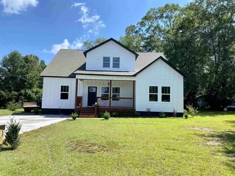 2403 31st St, Valley, AL 36854