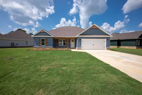 405 New Hope Dr, Perry, GA 31069
