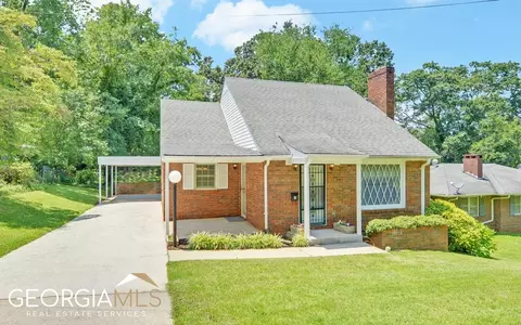 1298 Rosedale St, Toccoa, GA 30577