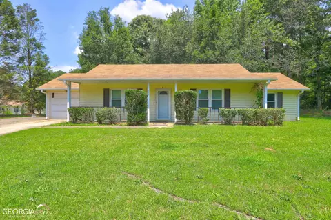 325 Roundup Trl, Ellenwood, GA 30294
